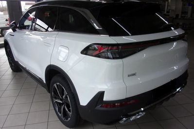Baic Beijing 7 1.5T Luxury DCT