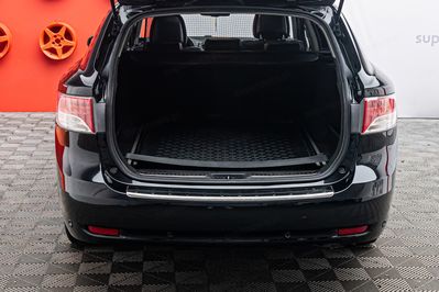 Toyota Avensis 2.0 Premium CVT