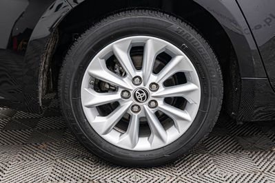 Toyota Corolla 1.8 Hybrid Comfort