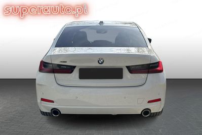 BMW Seria 3 320i xDrive
