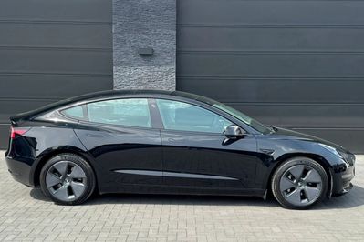 Tesla Model 3 Dual Motor AWD