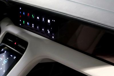 Porsche Taycan Black Edition