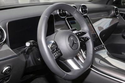 Mercedes GLC 200 4-Matic AMG Line