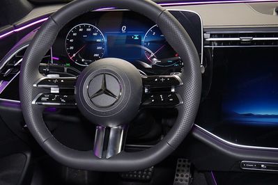 Mercedes E Klasa 200 4-Matic AMG