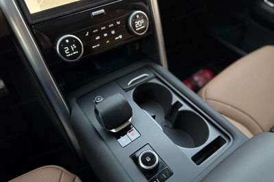 Land Rover Discovery V 3.0 D350 mHEV Tempest