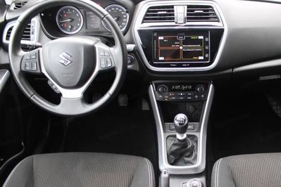 Suzuki SX4 S-cross T Premium