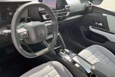 Citroen C4 Max eDCT6 1.2 mHEV