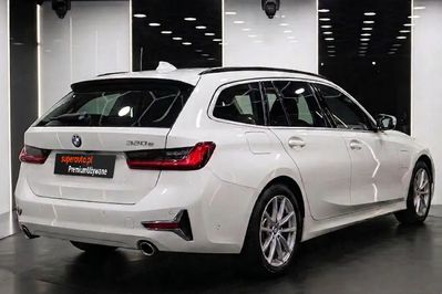 BMW Seria 3 320e Luxury Line