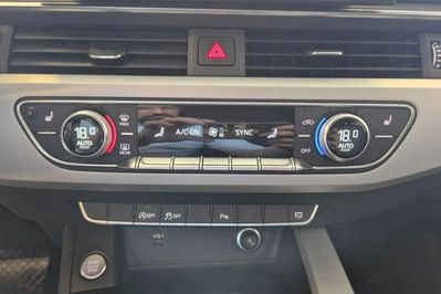 Audi A4 35 TFSI S Line