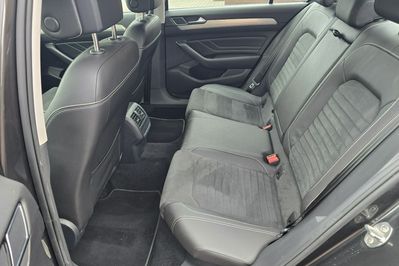Volkswagen Passat 1.5 TSI Elegance