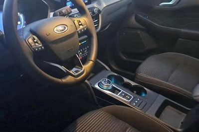 Ford Kuga FHEV FWD Titanium