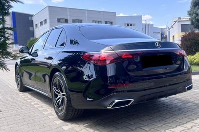 Mercedes E Klasa 200 4-Matic AMG