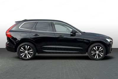 Volvo XC60 B4 D Momentum Pro