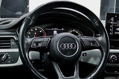 Audi A4 35 TFSI S tronic