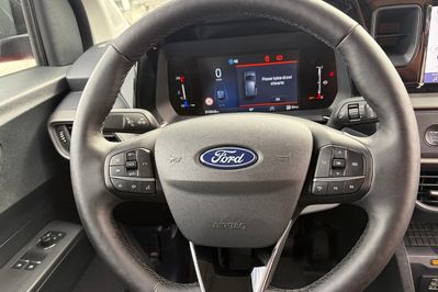 Ford Transit Courier EcoBoost L1H1