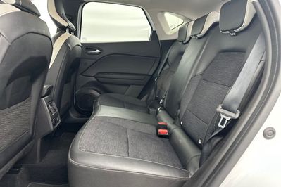 Renault Captur Intens 1.3 E-Tech EDC