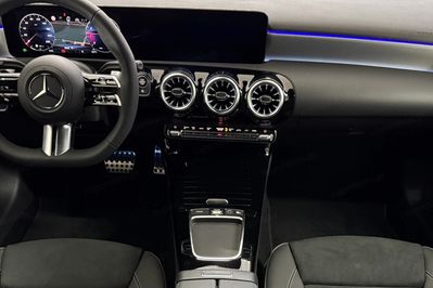Mercedes Klasa A 220 4-Matic AMG Line