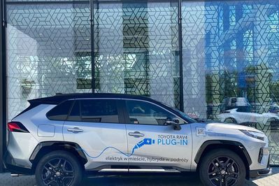 Toyota RAV4 Plug-In Hybrid GR Sport 4x4