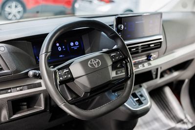 Toyota Proace Verso Long L2H1 Business AT