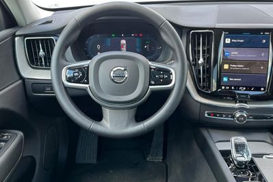 Volvo XC60 T6 Plug-In Hybrid AWD Plus Bright