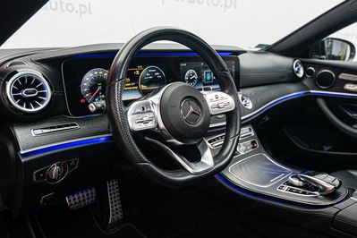Mercedes E Klasa E 300 Coupe 2.0 9G-TRONIC
