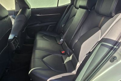 Toyota Camry 2.5 Hybrid Executive Cvt