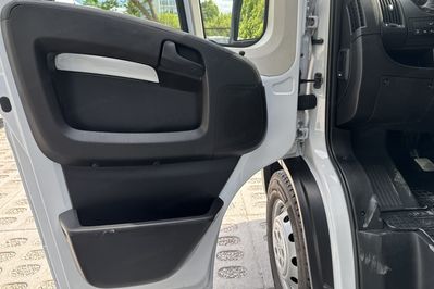 Citroen Jumper 35+ BlueHDi L4H3 Control
