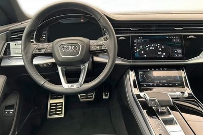 Audi Q8 TFSI e quattro