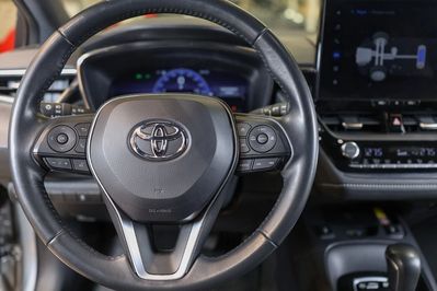 Toyota Corolla 1.8 Hybrid