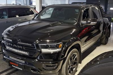 Dodge RAM 1500 V8 HEMI Laramie