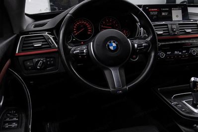 BMW Seria 3 Gran Turismo 320i aut