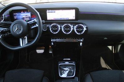 Mercedes Klasa A 250 e AMG Line