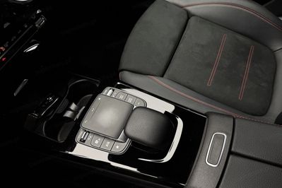 Mercedes Klasa A A 200 AMG Line 7G-DCT