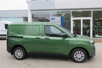 Ford Transit Courier Trend L1H1 A7