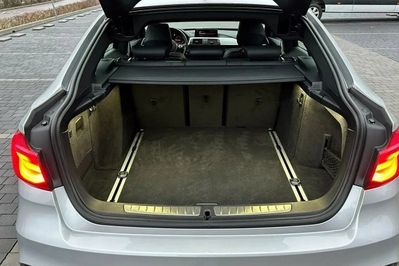 BMW Seria 3 320i M Sport