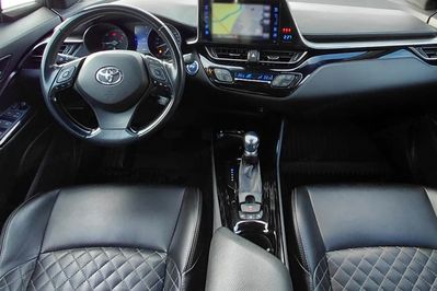 Toyota C-HR 1.8 Hybrid