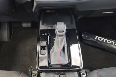 Toyota Corolla Cross GR Sport 2.0 Hybrid AWD