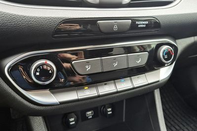 Hyundai i30 1.5 T-GDI Modern