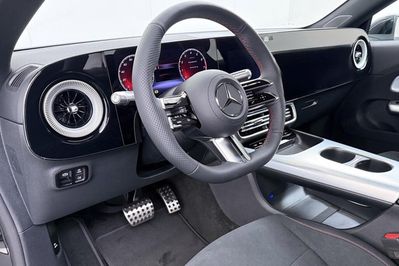 Mercedes CLA 200 AMG Line