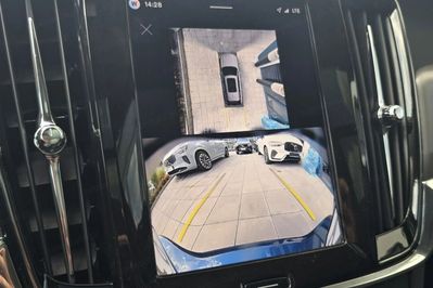 Volvo V90 T6 AWD Plug-In Hybrid Plus Bright
