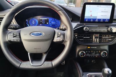 Ford Kuga 1.5 EcoBoost ST-Line