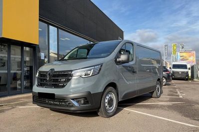 Renault Trafic L2H1 Extra AT9