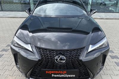 Lexus UX 300h F Sport Design