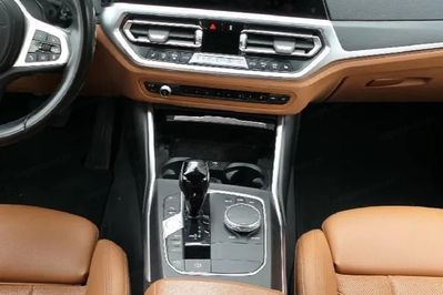 BMW Seria 3 320e Luxury Line