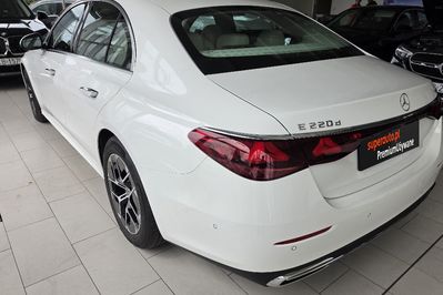 Mercedes Klasa E E 220 d mHEV Avantgarde 9G-Tronic