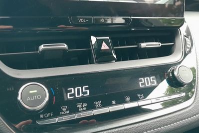 Toyota Corolla 2.0 Hybrid Style