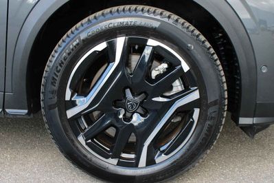 Peugeot 5008 GT Exclusive e-DCS7 Plug-in HYBRID 1.6 PHEV