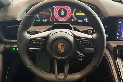 Porsche Panamera GTS