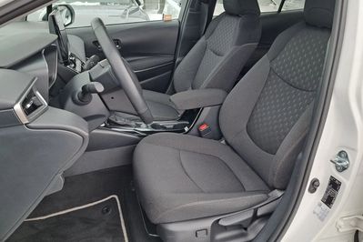 Toyota Corolla 1.8 Hybrid Style