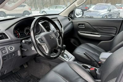 Mitsubishi L200 Instyle Plus AT